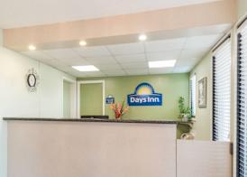 Days Inn by Wyndham San Marcos 3