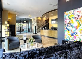 Porto Vista Hotel In Little Italy 4