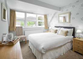 Lincoln Guest House 4