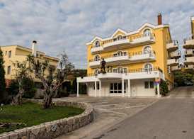 Hotel Crnogorska Kuća 5