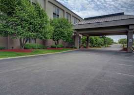 Hampton Inn by Hilton Indianapolis-South 4