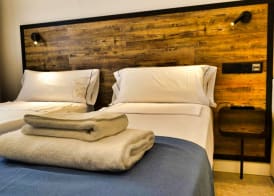 Posidonia Aparthotel 4