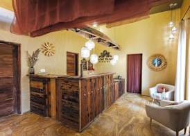 Clove Island Essence & Spa Boutique 4