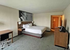 Clarion Pointe Hopkinsville near The Bruce Convention Center 2