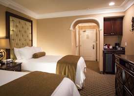 Best Western Plus Sunset Plaza Hotel 5