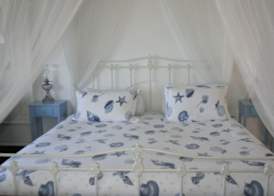 Blue On Blue Bed and Breakfast 5