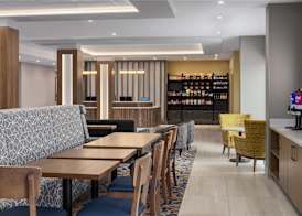 Hampton Inn by Hilton Montreal East Anjou 4