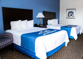 Econo Lodge 5