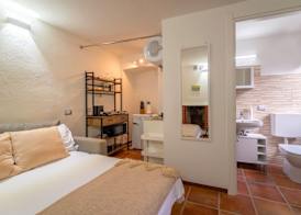 Lilliput Apartment by Wonderful Italy 3