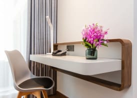 Centara Life Hotel Bangkok Phra Nakhon 5