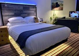 The Waterfront Lodges 2