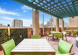 Embassy Suites by Hilton Houston Downtown 3