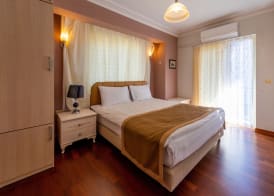 Vira Apart Suites 3