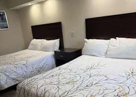 Belleville Motor Lodge 3