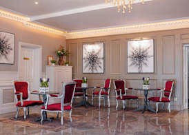 Brook Lodge Boutique Hotel 4