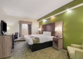 Quality Inn Alcoa Knoxville 3