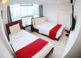 Nu Hotel - 18 Bui Vien Walkstreet 5