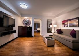 Holiday Inn & Suites BEAUMONT-PLAZA (I-10 & WALDEN) by IHG 4