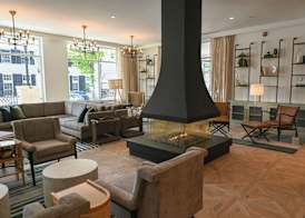 Six South St. Hotel 5