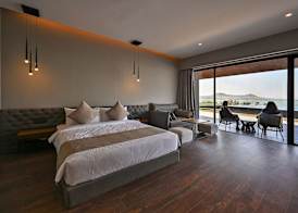 Aria Resort & Spa 4