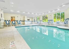 Hampton Inn Nashua 4