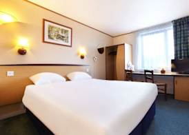 The Kiln Hotel, Wakefield West Yorkshire, Part of the AG Collection 4