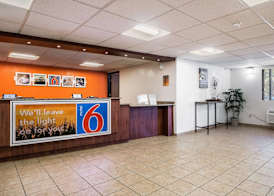 Motel 6-Prospect Heights, IL 4