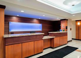 Fairfield Inn & Suites by Marriott State College 3