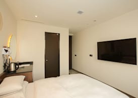 Hotel The Designers Hongdae 5