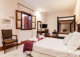 Hotel Baco 5