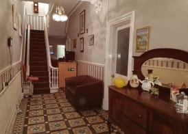 Overton Villa Hotel 3