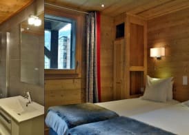 Les Chalets d'Adelphine & SPA 4