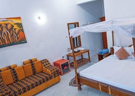 Tuna Nungwi Beach Bungalow 5