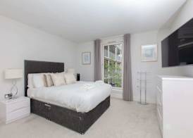 Luxurious Central Edinburgh Apartment - Sleeps 6 5