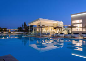 Golden Sun Resort - Adults Only 2