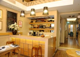 Collage Taksim Hotel 4