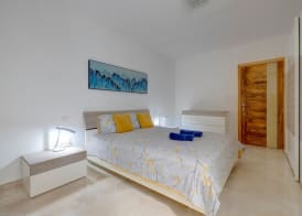 Modern 2BR Apartment in Central St Julian's 4