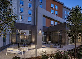 Hampton Inn Boston Woburn 2