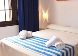 Apartamentos Posidonia 5