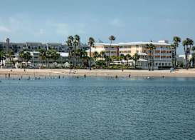Jamaica Bay Inn Marina Del Rey Tapestry Collection by Hilton 4