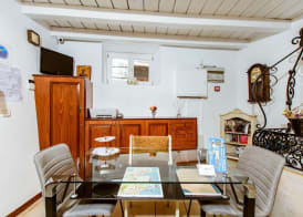 Bozzali Deluxe Hotel 2