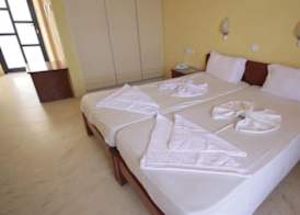 Hotel Haris on the beach 4