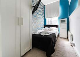 City Rooms 4