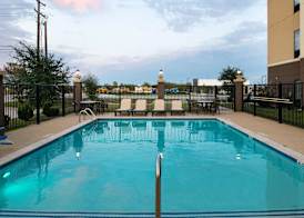Hampton Inn and Suites Hutto 4