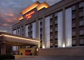 Hampton Inn Charleston-Southridge 4