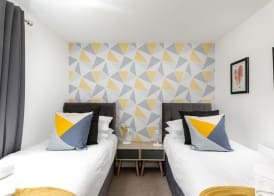 Hertford Serviced Apartments 5