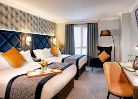 Camden Court Hotel 5