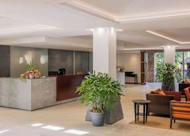 Elysium Private Accommodation at Triton by the Sea 2