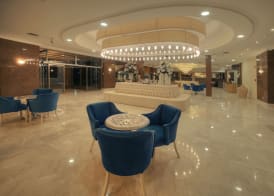 Jasmine Court Hotel 2