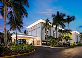 Hampton Inn Naples/Central 3